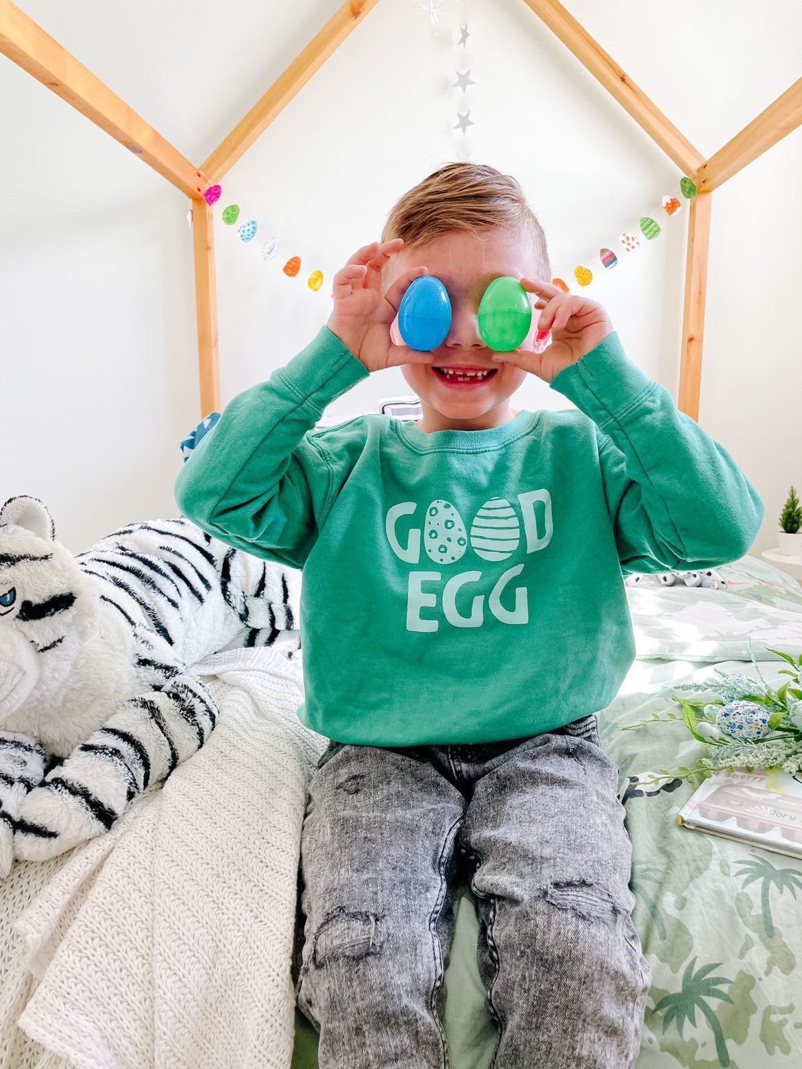 Good Egg Pullover - The Wishing Elephant